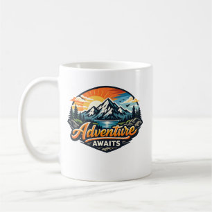 Abenteuer warten – Berglandschaft Outdoor Kaffeetasse