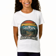 Abenteuer warten Retro-Camping-T-Shirt