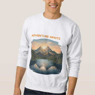 Abenteuer wartet Bergsee Sonnenuntergang Wandern Sweatshirt