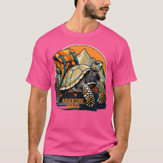 Abenteuer wartet Wandern Adventures ist im Freien T-Shirt