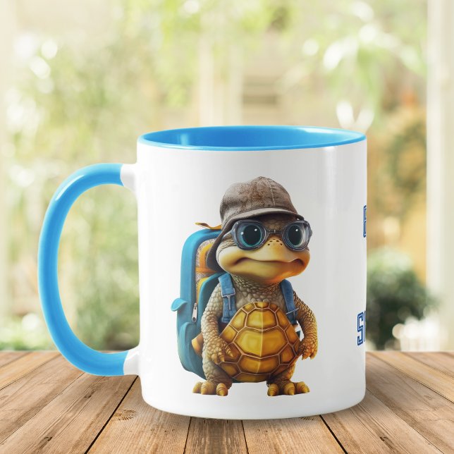 Abenteuerliche Niedliche kleine Schildkröte mit Ru Tasse (Von Creator hochgeladen)