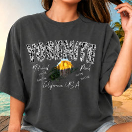 Abenteuerliches Wandern im Yosemite-Nationalpark i T-Shirt