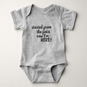 Abgefahren vom Petri-Baby-Shirt Baby Strampler