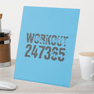 Abgelaufener und kratzter Text Workout 247365 Blau Sockelschild
