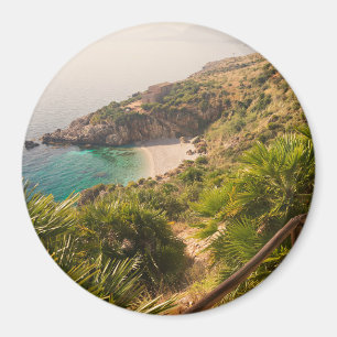 Abgelegener Strand in Lo Zingaro, Sizilien Magnet