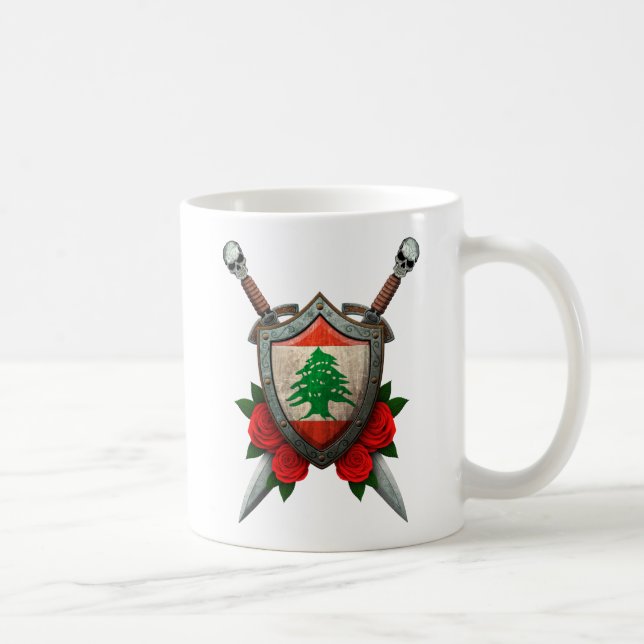 Abgenutztes libanesisches Flaggen-Schild und Kaffeetasse (Rechts)