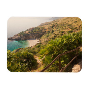 Abgeschiedener Strand in Lo Zingaro, Sizilien Magnet