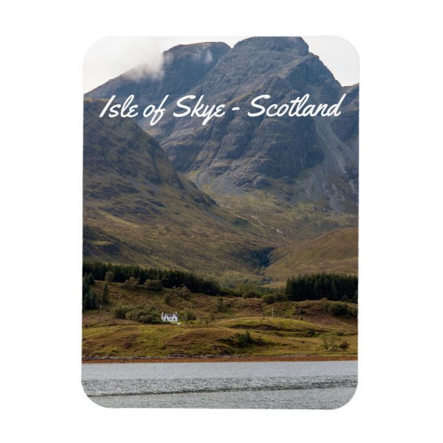 Abgeschiedenes Haus auf der Insel Skye in Schottla Magnet (Vertikal)