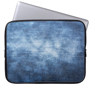 Abgetragener Denim-Stoff, texturierter Hintergrund Laptopschutzhülle