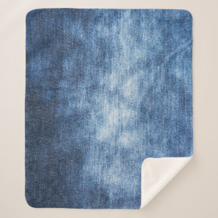 Abgetragener Denim-Stoff, texturierter Hintergrund Sherpadecke