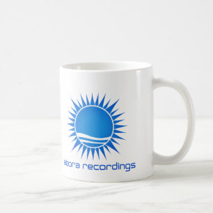 Abora Aufnahme-Blau-auf-Weiße Tasse