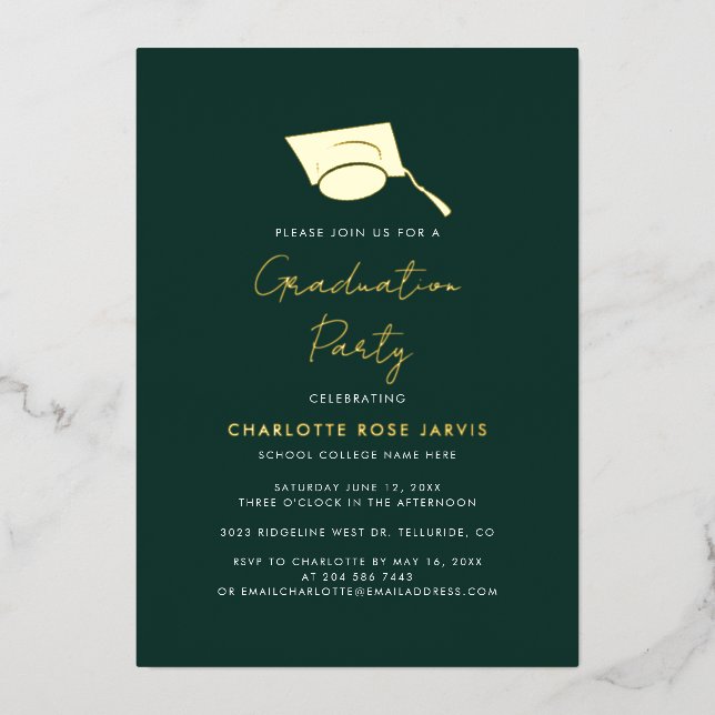 Abschluss 2025 Script Graduate Party Gold Folieneinladung (Vorderseite)