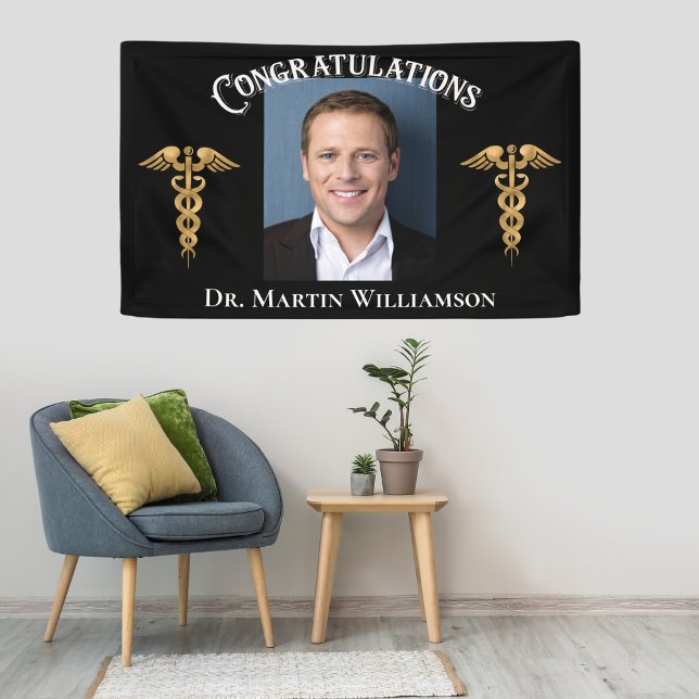 Abschluss der Ärzteärztlichen Krankenschwester Zah Banner (Von Creator hochgeladen)