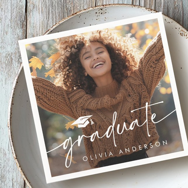 Abschluss Foto elegante Drehbuch Graduiertenkappe Serviette (Graduation photo elegant script graduate cap napkins)