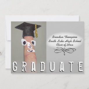 Abschluss Funny Finger Cartoon Grad Cap Ankündigung