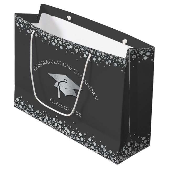 Abschluss in Grau und Silber Große Geschenktüte (Vorderseite Schrägansicht)