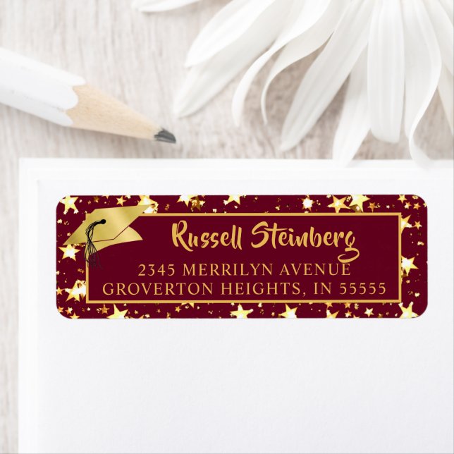 Abschluss Maroon Gold Stars Brush Script Label (Insitu)