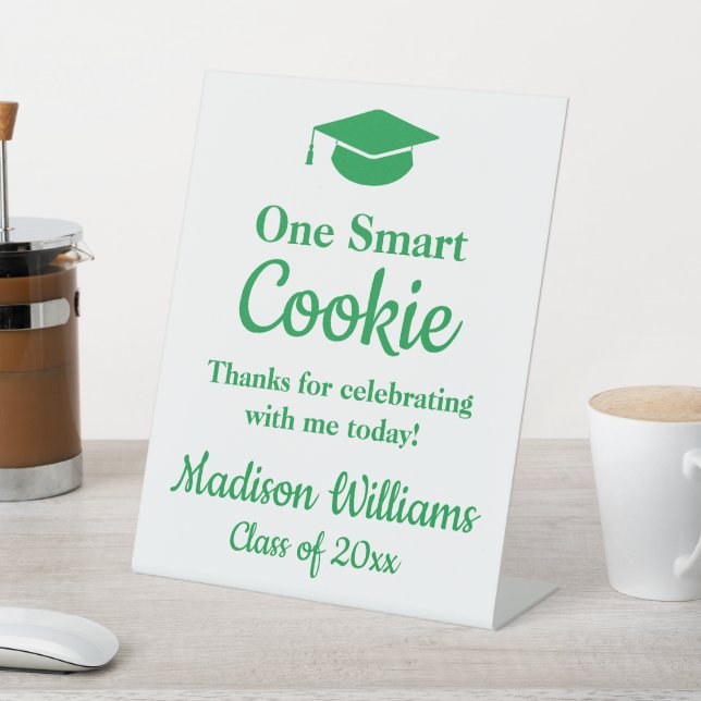 Abschluss One Smart Cookie Um Leckerei zu gehen Ge Sockelschild (In SItu)