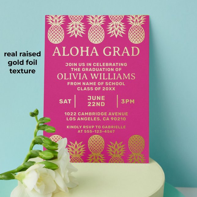 Abschluss Tropischer Ananas Luau Pink Folieneinladung (Tropical pineapple graduation invitation with gold foil raised texture)