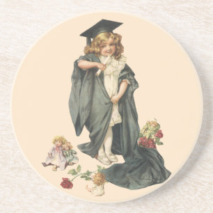 Abschluss Vintage, Mädchen mit Abschlussmütze und  Untersetzer