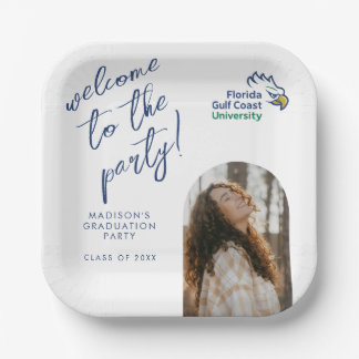 Abschlussfeier der Florida Gulf Coast University Pappteller