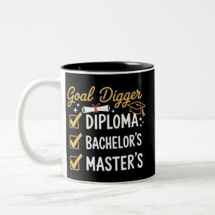 Abschlussziel Master-Absolvent hat es geschafft Kl Zweifarbige Tasse