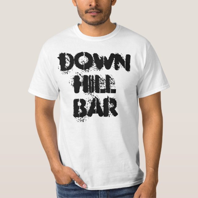 Abschüssiges Bar T-Shirt (Vorderseite)