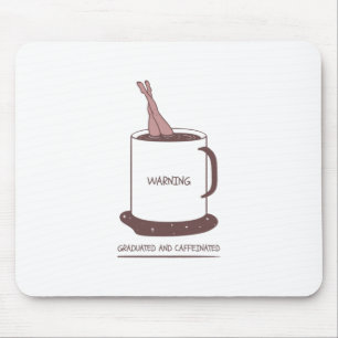 Absolvent und Koffein Mousepad