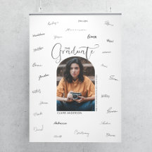 Absolventenfoto mit Bogen Graduation Signature