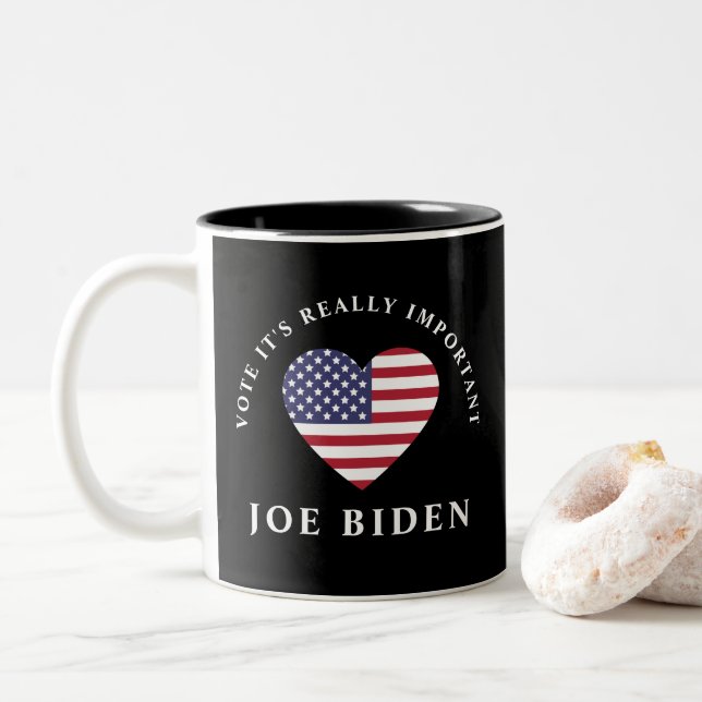 ABSTIMMUNG Es ist wirklich wichtig| Wahl 2020 Zweifarbige Tasse (Mit Donut)