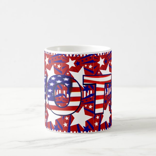 Abstimmung mit den US Flagge - Verwandlungstasse (Mittel)