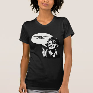 Abstinenzarbeiten, fragen gerade meine Tochter T-Shirt