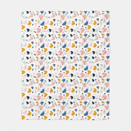 Abstract Hearts: Cozy Valentines Fleecedecke