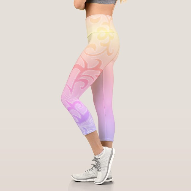 Abstrakt Art Paisley Yellow Pink Hand Zeichnend Capri Leggings (Links)