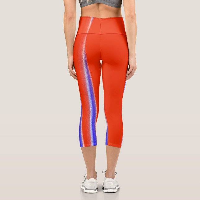 Abstrakt Art Red Blue White Minimal Capri Leggings (Rückseite)