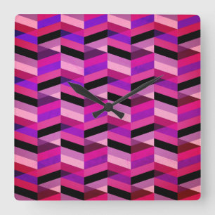 Abstrakt Chevron/Fischgrätenmuster Lila & Violet Quadratische Wanduhr