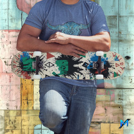 Abstrakt Geometrie mit fett Graffiti-Spritzern Skateboard