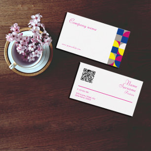 Abstrakt geometrisch weiße Fuchsia QR Visitenkarte