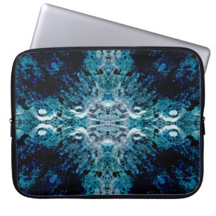 Abstrakt in Blauem und in aquamarinem. Einige Laptopschutzhülle