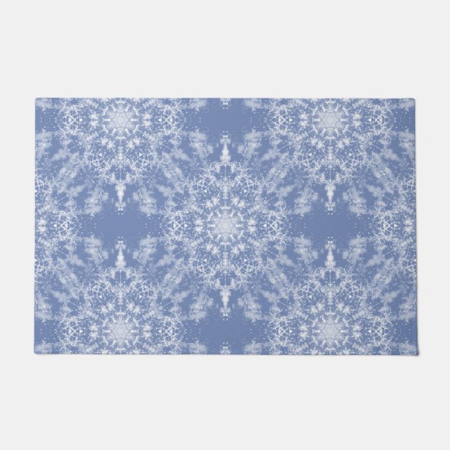 Abstrakt Lacy Fraktal Snowflake Pattern auf Blue Fußmatte (Vorderseite)