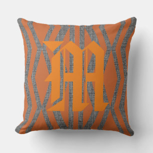 Abstrakt-Orange-Graumuster-Monogramm Kissen