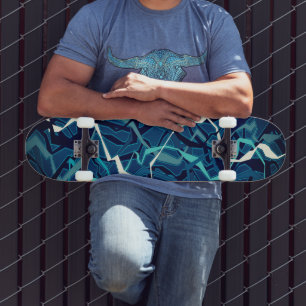 Abstrakte Aquamarine Welle Skateboard