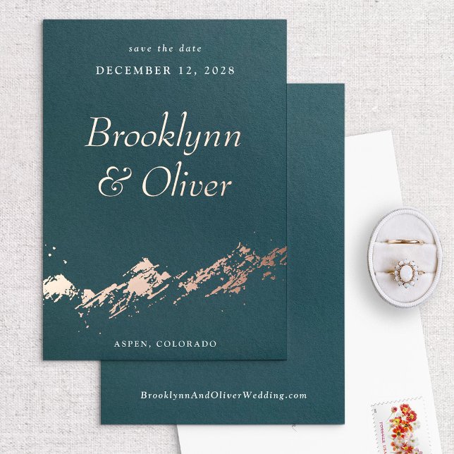 Abstrakte Berge, dunkelgrün und goldfarben Save th Folieneinladung (Von Creator hochgeladen)