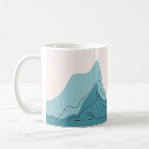 Abstrakte Berglandschaft, flache Landschaft ba Kaffeetasse