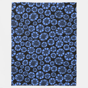 Abstrakte Blume 031023 - Baby Blue on Black Fleecedecke