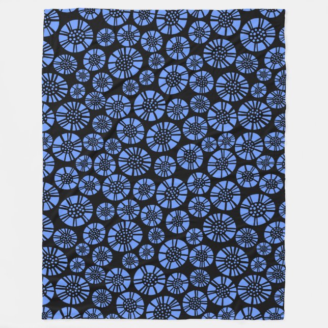 Abstrakte Blume 031023 - Baby Blue on Black Fleecedecke (Vorderseite)