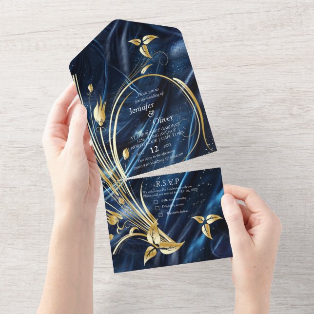 Abstrakte Blume aus Simmery Blue Silk All In One Einladung (Abreißen)