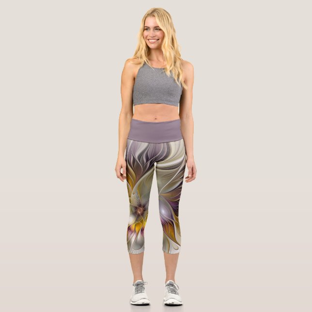 Abstrakte Fantasy-Blume Modernes Fraktal Capri Leggings (Vorderseite)