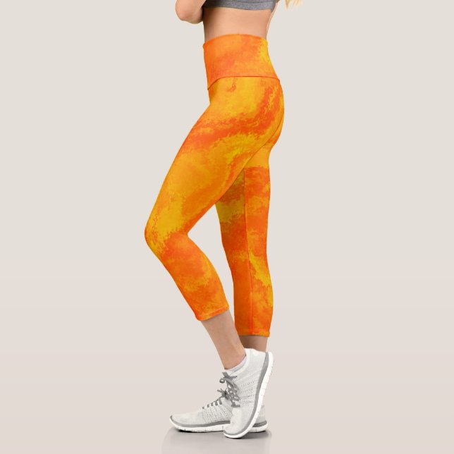 Abstrakte gelbe Diffusion Capri-Leggings Capri Leggings (Links)