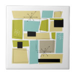 Abstrakte Gelbe Quadrate Mitte des Jahrhunderts Fliese<br><div class="desc">Diese trendige,  moderne Keramik-Kachel aus der Mitte des Jahrhunderts besticht durch Aquablau,  Avocadogrün,  Gelb und abstrakte Rechtecke,  sowie durch Highlights von Schwarz-Weiß-Sternexplosionen. Fügen Sie Ihrer Wohngestaltung einen Pop Retro-Spaß hinzu!</div>